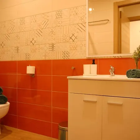 Pine Home Apartamento *